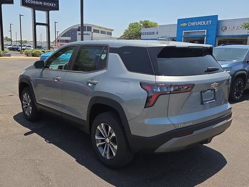 New 2026 Chevrolet Equinox LT w/ Safety and Technology Package FWD image 3