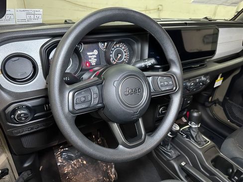 New 2026 Jeep Gladiator Sport image 19