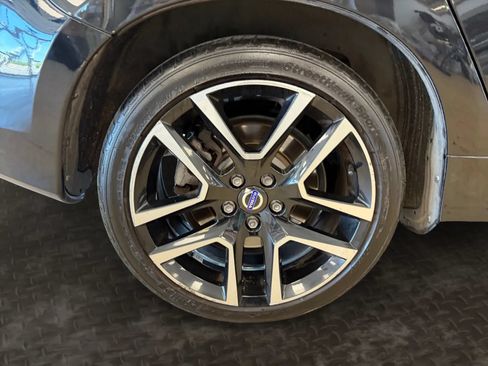 Used 2018 Volvo S60 T5 Dynamic w/ Protection Package AWD/4WD image 39