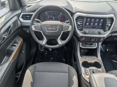 Certified 2023 GMC Acadia SLE w/ Driver Convenience Package AWD/4WD image 20