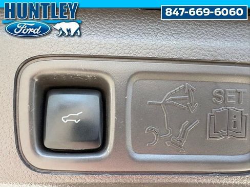 Used 2022 Lincoln Navigator Reserve AWD/4WD image 16