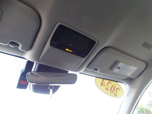 Used 2024 Toyota Grand Highlander XLE image 35