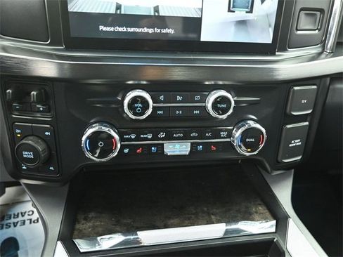 Used 2024 Ford F250 Lariat w/ Sport Appearance Package image 12