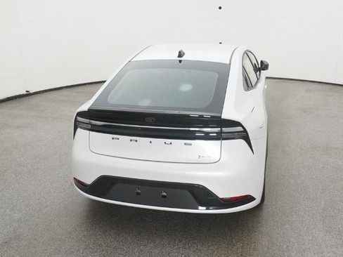 New 2026 Toyota Prius Plug-In Hybrid image 10