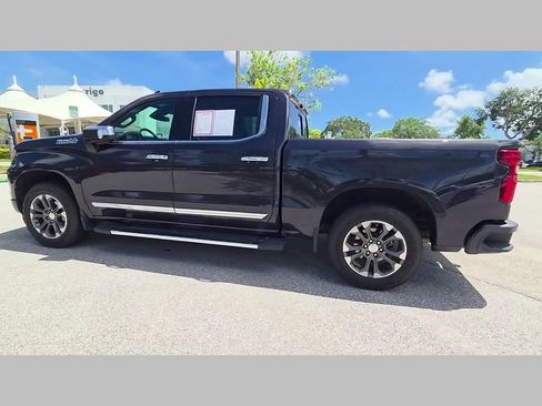 Used 2023 Chevrolet Silverado 1500 High Country w/ Z71 Off-Road Package image 43