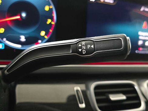 Used 2020 Mercedes-Benz GLE 350 4MATIC w/ Premium Package image 30