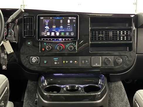 New 2026 GMC Savana 2500 RWD image 30