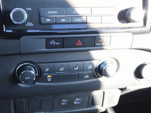 Used 2024 Nissan Frontier S w/ S Utility Package image 23