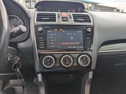 Used 2018 Subaru Forester 2.5i Premium AWD/4WD image 15