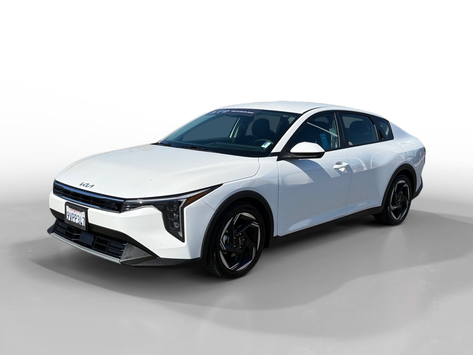 Certified 2025 Kia K4 EX FWD image 1