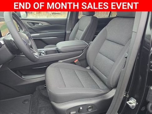 New 2026 Chevrolet Traverse LT w/ Driver Confidence Package image 21