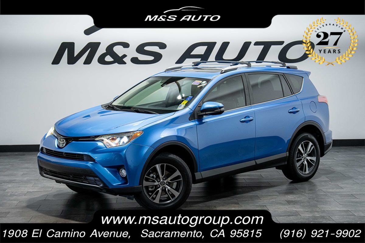 Used 2017 Toyota RAV4 XLE w/ Plus Special Value Package AWD/4WD image 1