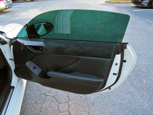 Used 2023 Toyota GR86 Premium image 27