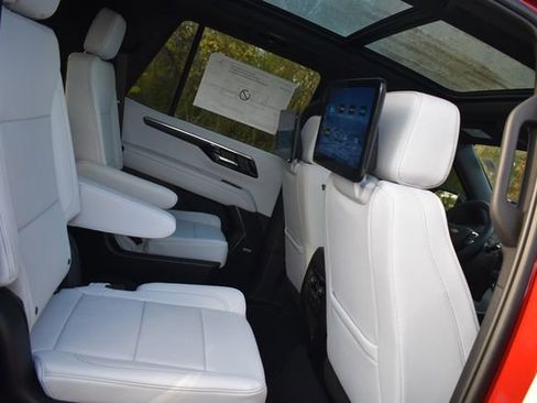 New 2025 Chevrolet Tahoe Premier image 21