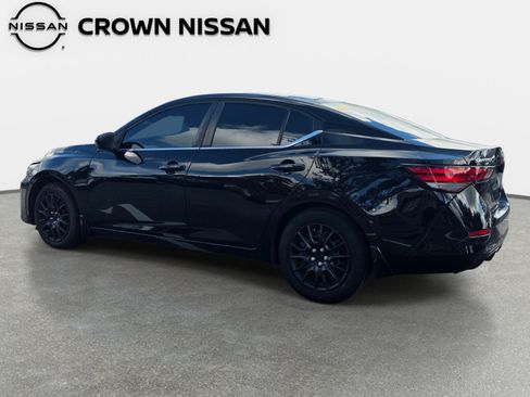 Certified 2024 Nissan Sentra S FWD image 4