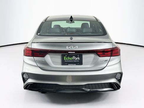 Used 2022 Kia Forte GT-Line FWD image 7
