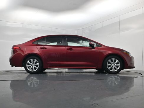 Used 2024 Toyota Corolla LE FWD image 44
