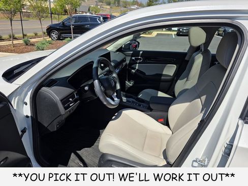 Used 2024 Honda Civic Touring image 22