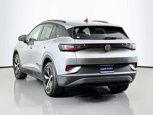 Used 2023 Volkswagen ID.4 Pro S AWD/4WD image 5