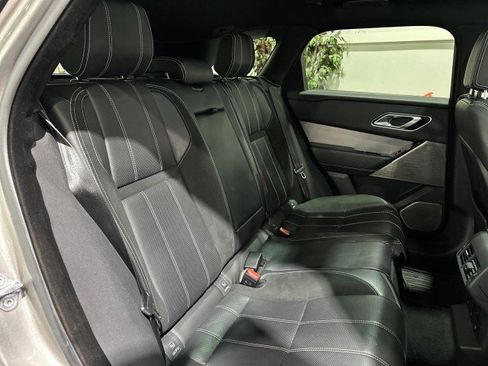 Used 2019 Land Rover Range Rover Velar R-Dynamic SE AWD/4WD image 48