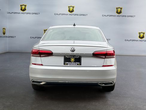 Used 2020 Volkswagen Passat 2.0T SEL image 6