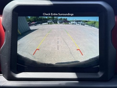 Used 2019 Jeep Wrangler Unlimited Rubicon w/ Dual Top Group AWD/4WD image 9