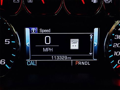 Used 2017 Chevrolet Silverado 1500 High Country image 17