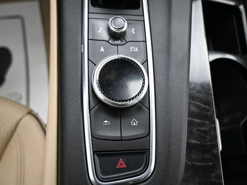 Used 2023 Cadillac Escalade Premium Luxury AWD/4WD image 26