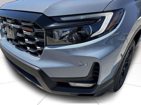 Used 2022 Honda Passport TrailSport image 12
