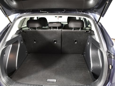 Used 2025 Hyundai Kona SEL image 48