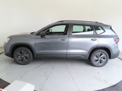 New 2026 Volkswagen Taos S FWD image 8
