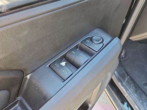 New 2026 GMC Canyon Elevation w/ Convenience Package image 55