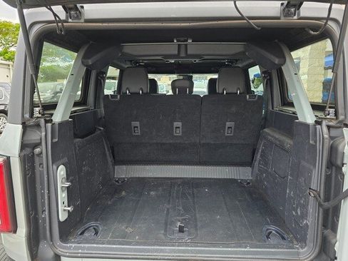 Used 2022 Ford Bronco Badlands image 10