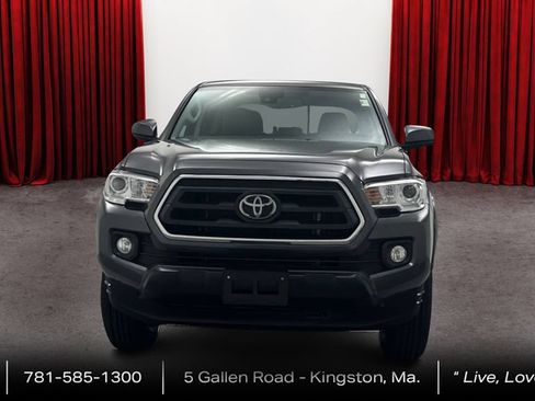 Certified 2023 Toyota Tacoma SR5 AWD/4WD image 2