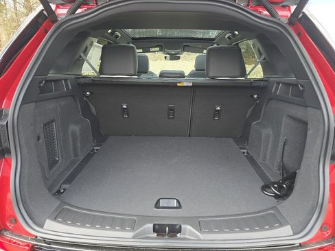 New 2026 Land Rover Discovery Sport Landmark AWD/4WD image 28