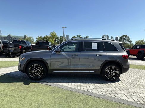 Used 2026 Mercedes-Benz GLB 250 4MATIC image 3