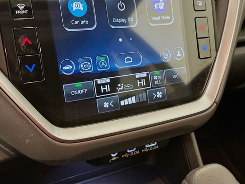 Used 2024 Subaru Crosstrek 2.0i Premium image 23