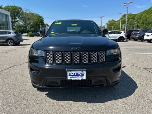 Used 2018 Jeep Grand Cherokee Altitude AWD/4WD image 2
