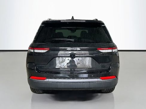 New 2026 Jeep Grand Cherokee Limited w/ Limited Altitude Package AWD/4WD image 7