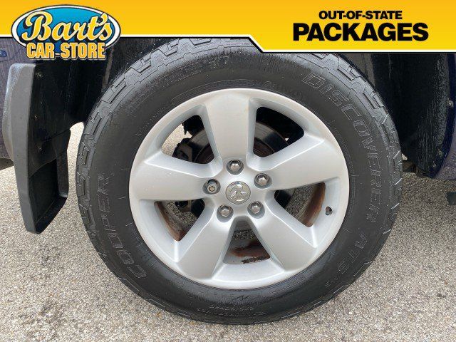 Used 2015 RAM 1500 Express AWD/4WD image 7