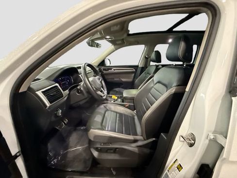 Used 2021 Volkswagen Atlas SEL Premium R-Line image 22