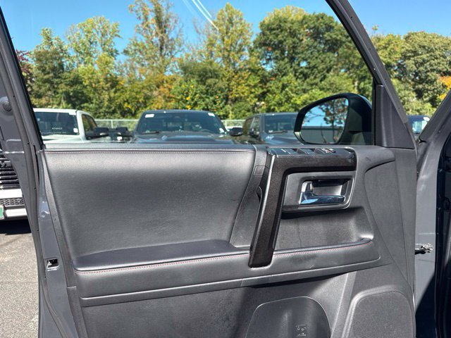Used 2024 Toyota 4Runner TRD Off-Road Premium w/ Off Road Premium Plus Package AWD/4WD image 40
