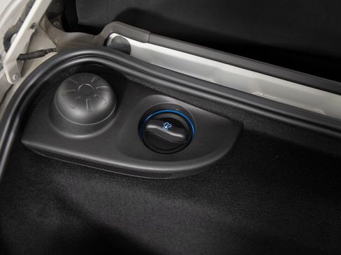 Certified 2021 Porsche 718 Boxster Spyder image 58