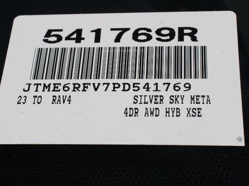 Used 2023 Toyota RAV4 XSE AWD/4WD image 31