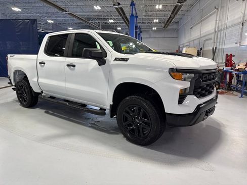 New 2026 Chevrolet Silverado 1500 Custom Trail Boss w/ Turbomax Blackout Package AWD/4WD image 34