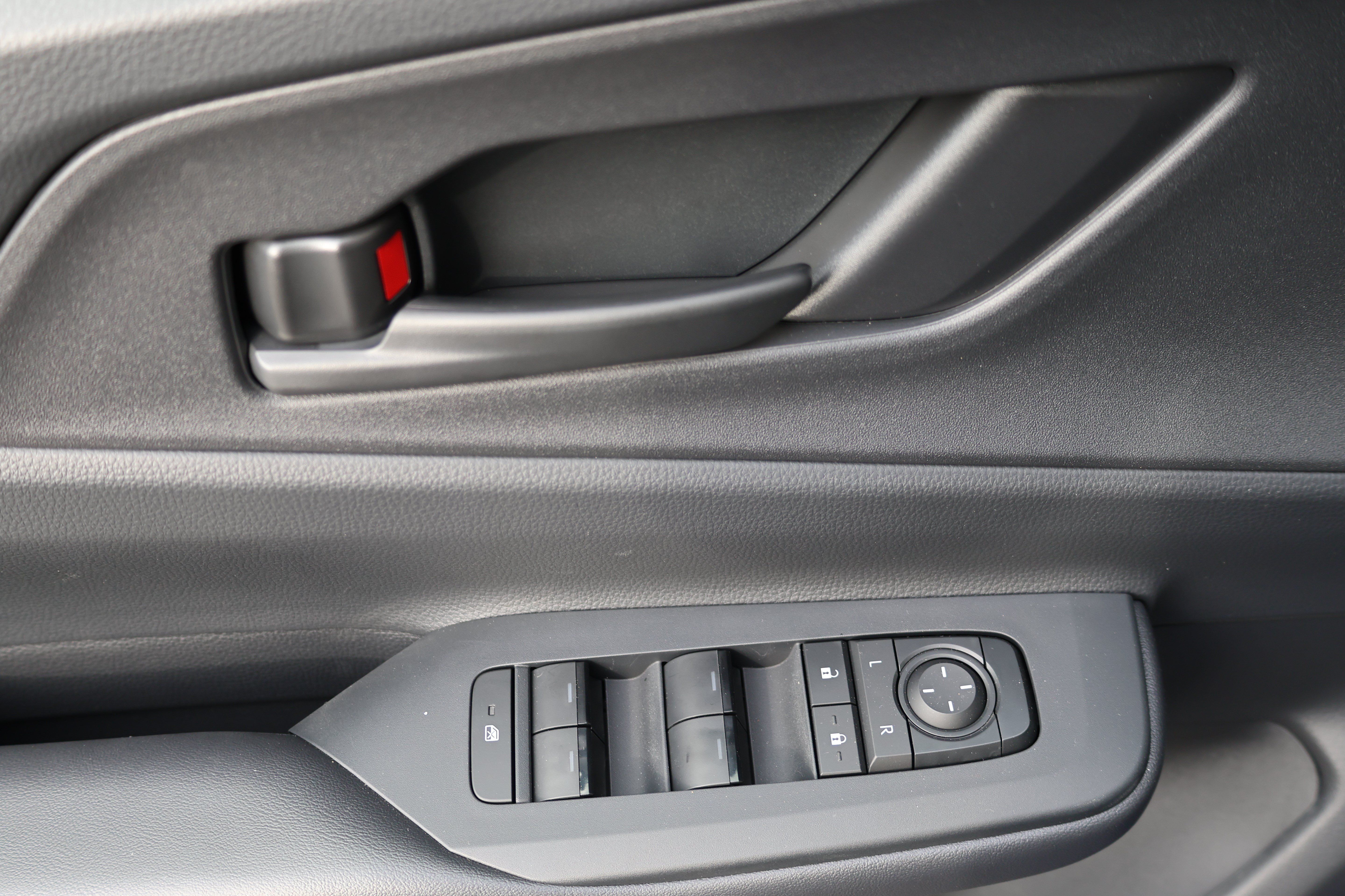Certified 2026 Toyota Prius Plug-In Hybrid FWD image 20