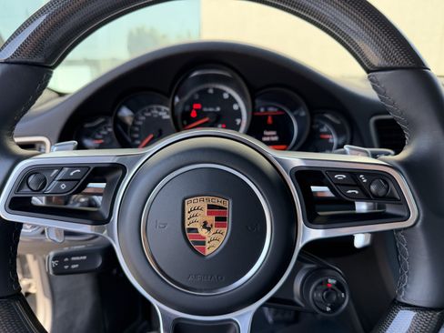 Certified 2017 Porsche 911 Turbo S image 30