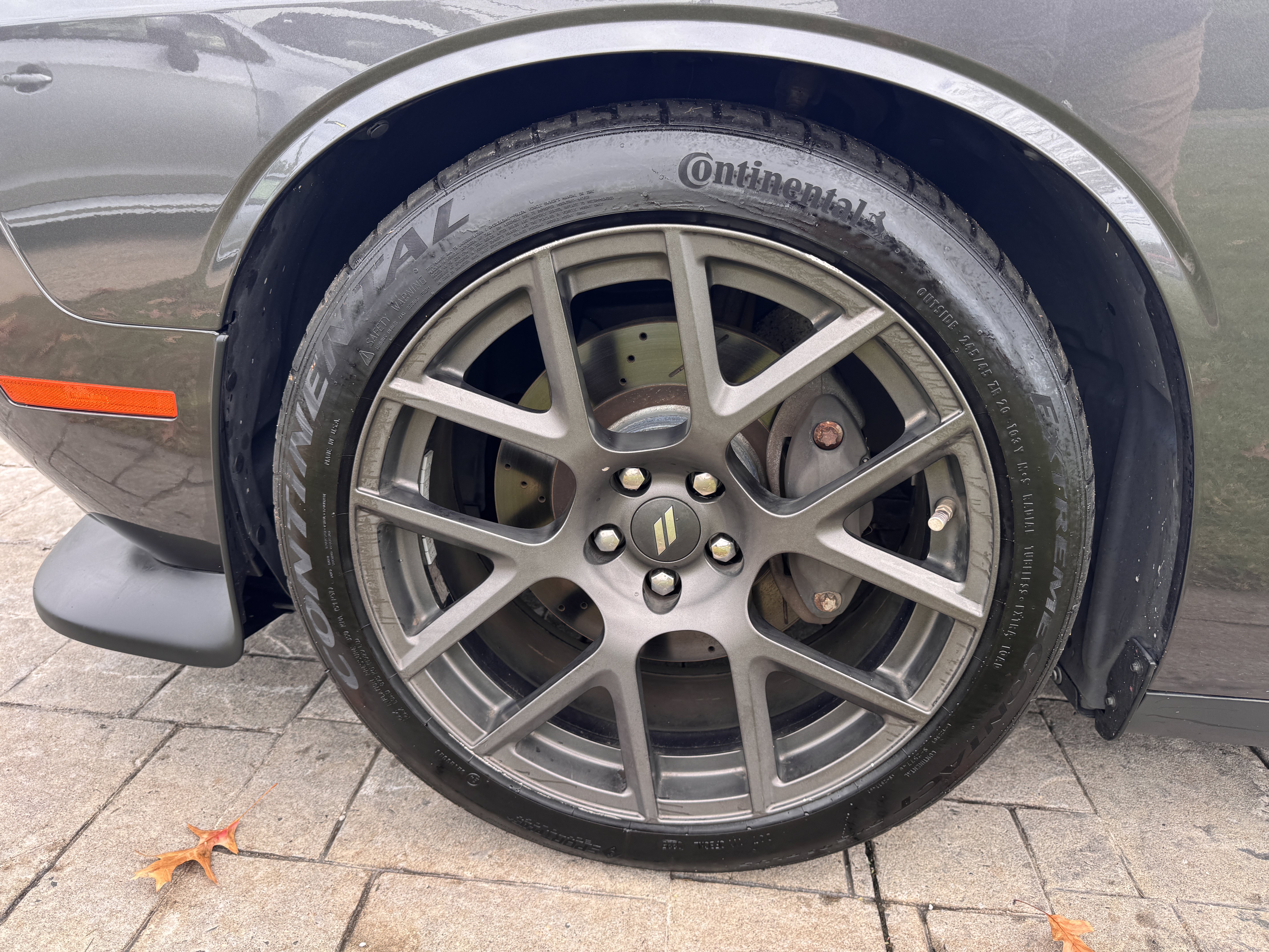 Used 2018 Dodge Challenger R/T Scat Pack w/ Leather Interior Group RWD image 19