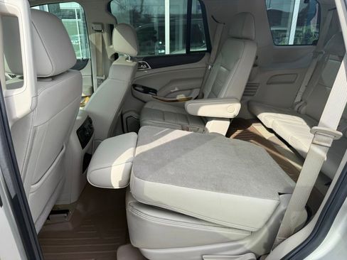 Used 2017 GMC Yukon Denali w/ Open Road Package RWD image 19