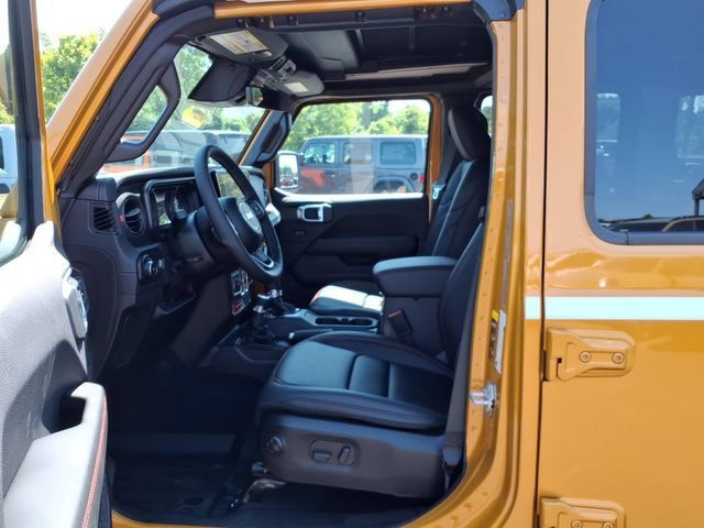 New 2026 Jeep Wrangler Unlimited Rubicon AWD/4WD image 6